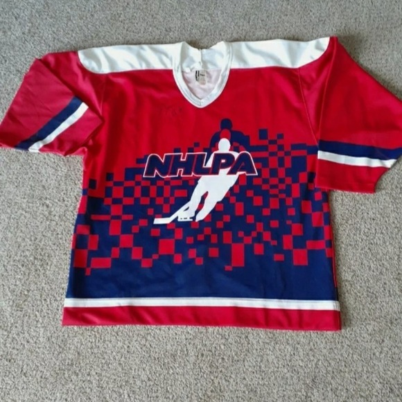 NWOT NHLPA BAUER Sz 50 Signed Jersey - Picture 1 of 5